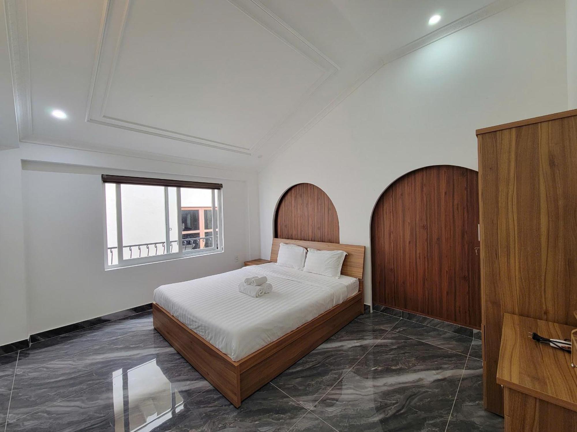 Savio Hotel Trieu Viet Vuong Dalat Exteriör bild