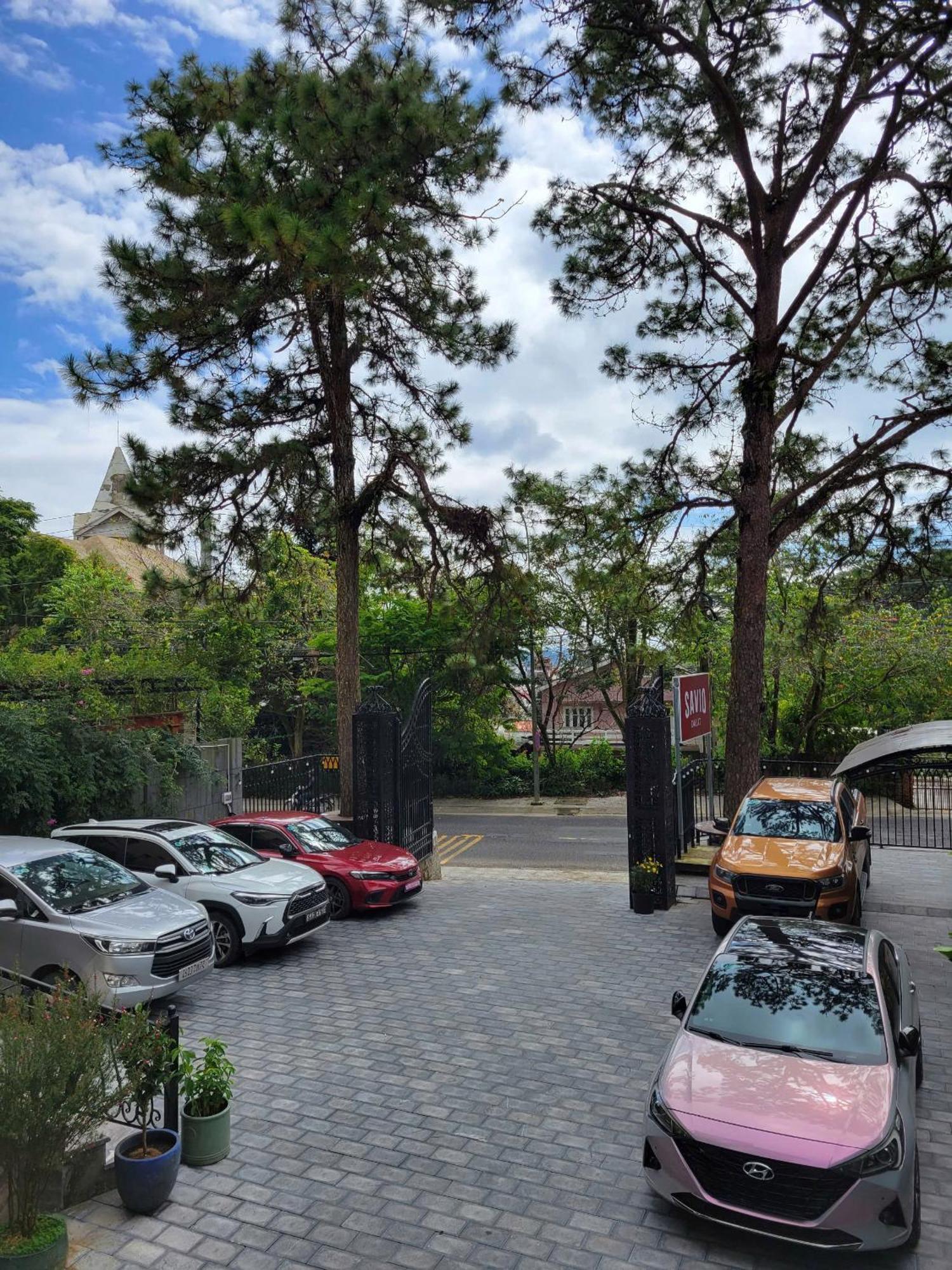 Savio Hotel Trieu Viet Vuong Dalat Exteriör bild