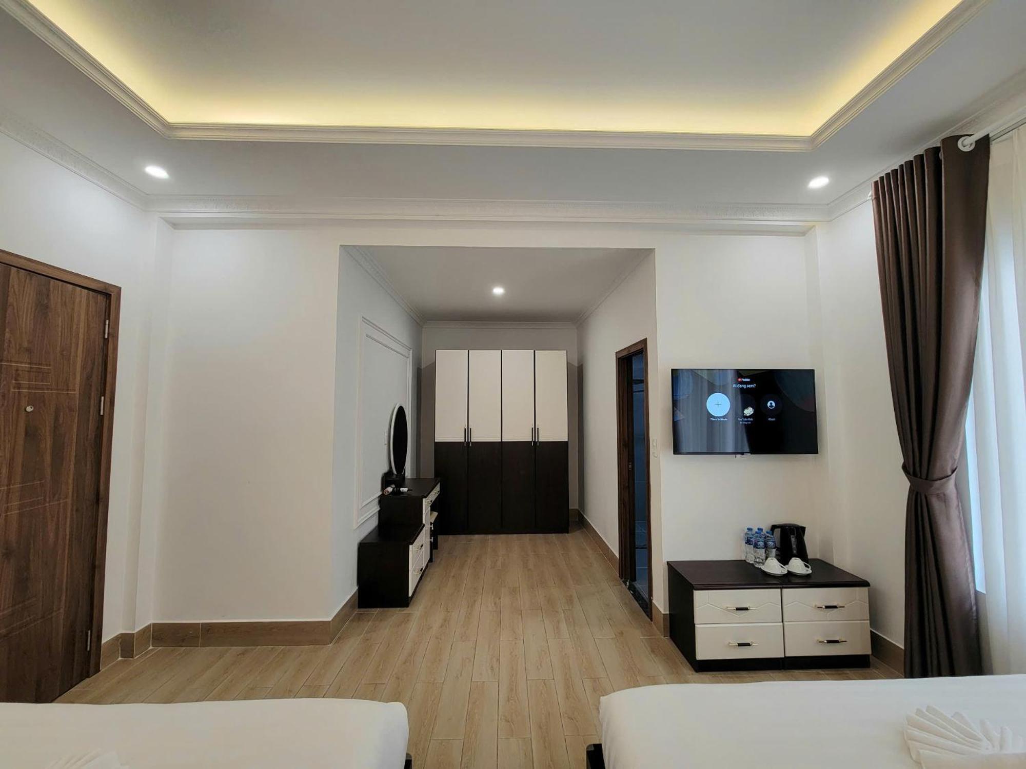 Savio Hotel Trieu Viet Vuong Dalat Exteriör bild