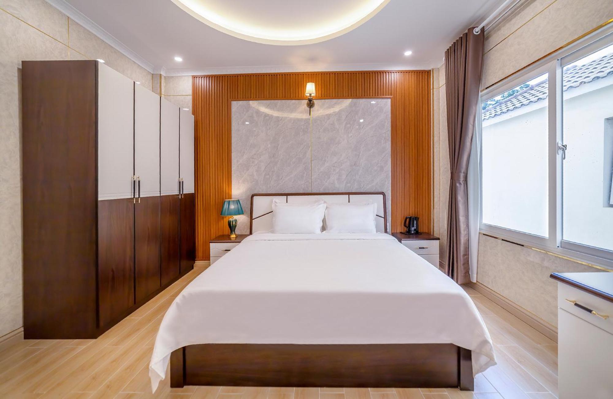 Savio Hotel Trieu Viet Vuong Dalat Exteriör bild